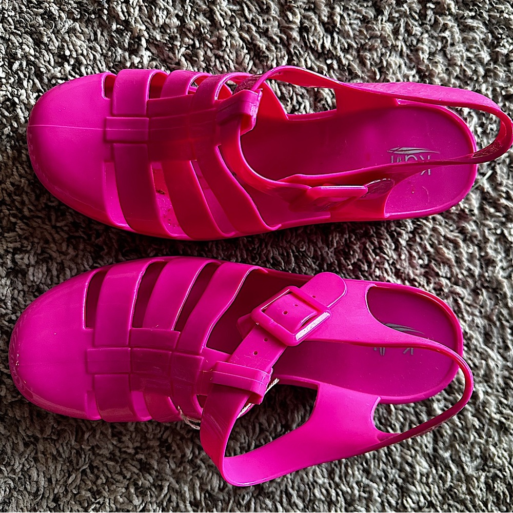 Kai hot pink jellies